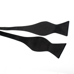 SELF-TIE BLACK BOW TIE