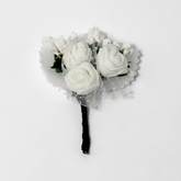 THE WHITE BOUQUET BOUTONNIERE