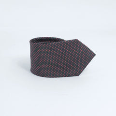 THE DOTTED MAROON NECKTIE