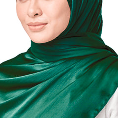 BOTTLE GREEN CRINKLE SILK SCARF