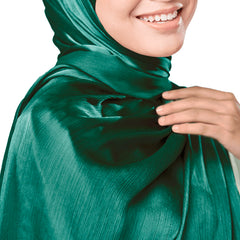 BOTTLE GREEN CRINKLE SILK SCARF