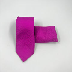 DEEP MAGENTA SELF PRINTED TIE & POCKET SQUARE SET