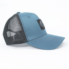 PARISIAN BLUE APEX LEGENDS DIAMOND BADGE TRUCKER CAP