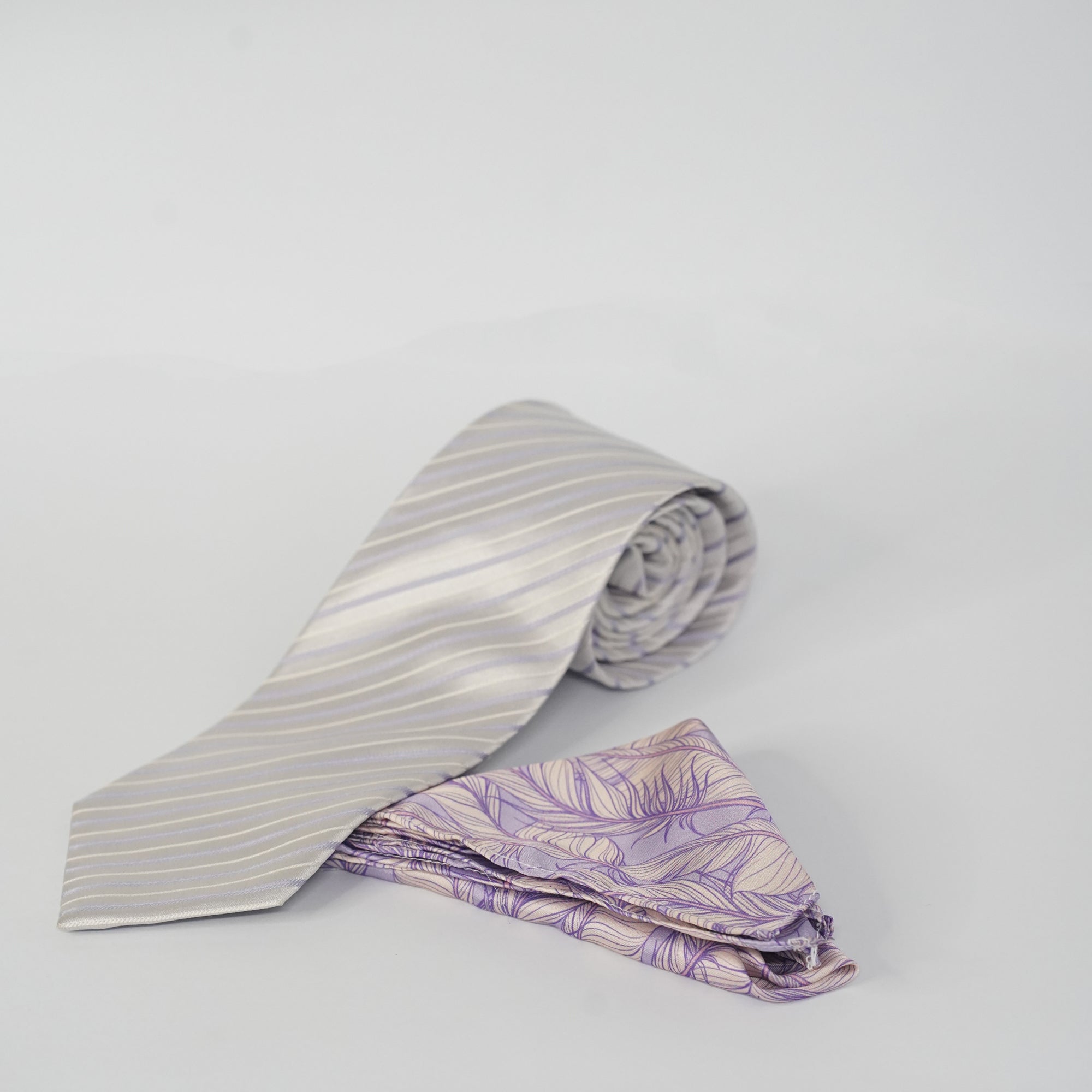 FLAMINGO POCKET SQUARE AND TIE SET