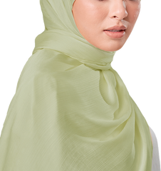 TEA GREEN CRINKLE SILK SCARF