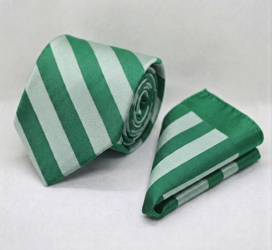 CLASSIC SILVER AND GREEN TIE AND POCKET SQUARE SET
