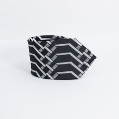 MONOCHROME GRID PATTERN WOVEN TIE AND POCKET SQUARE SET