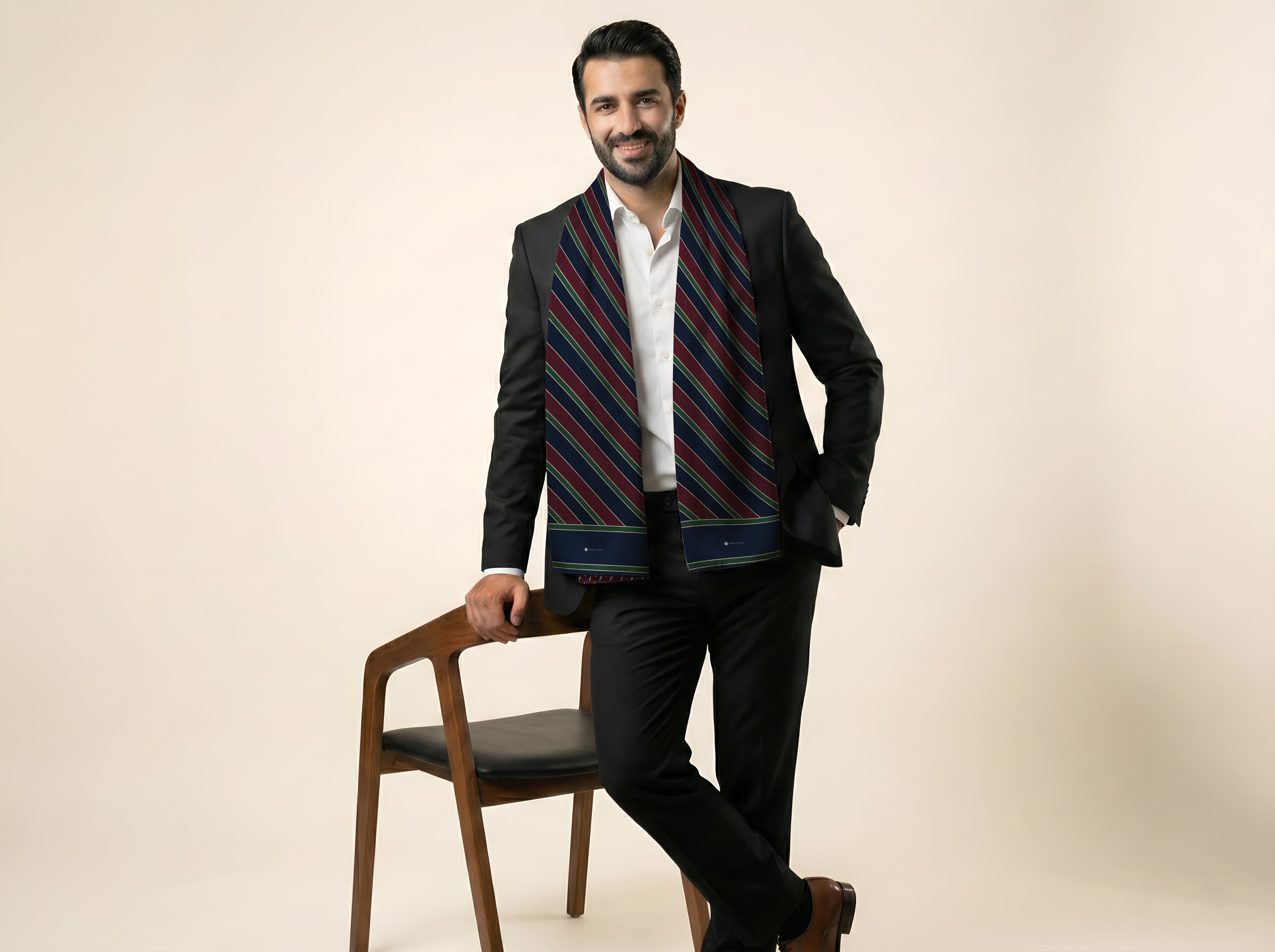 Régiment Classique – Dual-Sided Scarf & Pocket Squares Set