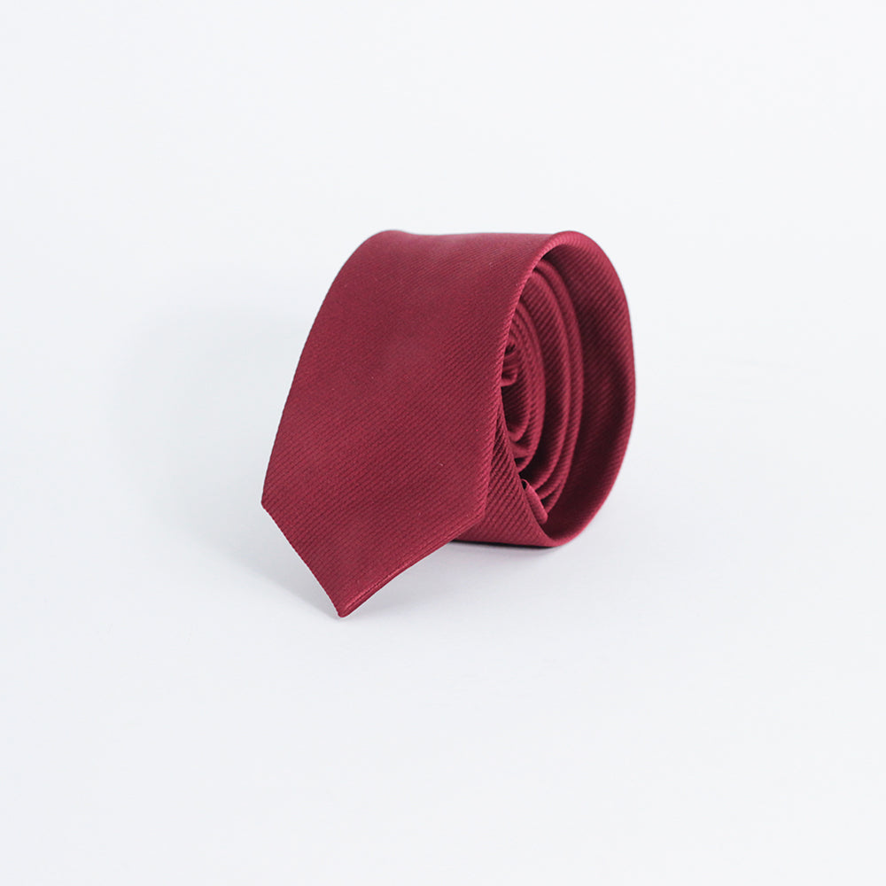 DEEP RED TEXTURED TIE
