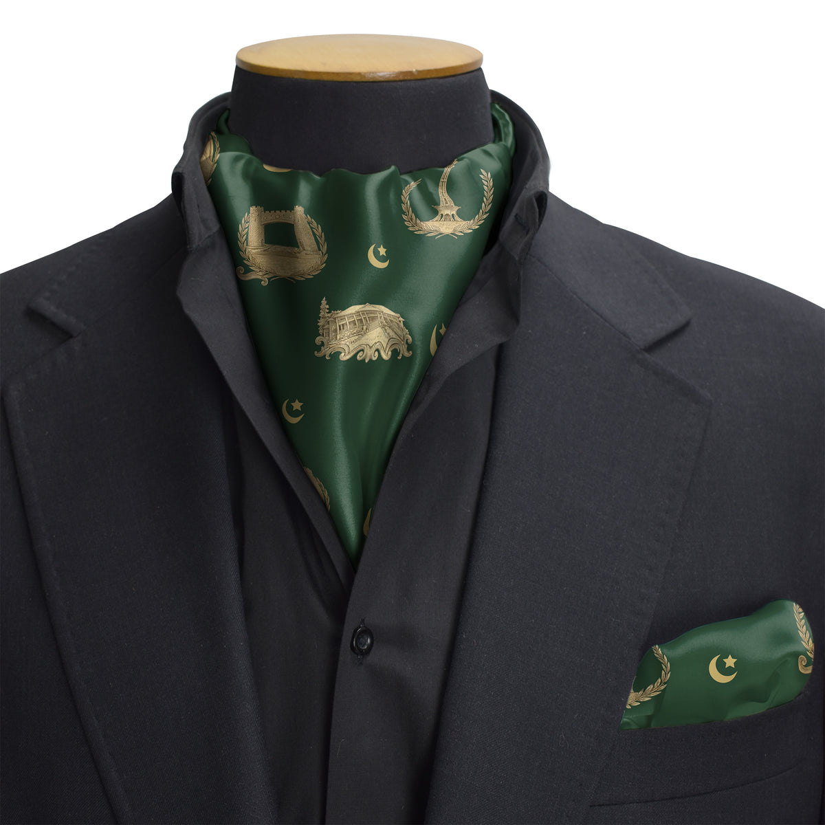 روحِ پاکستان – Dual-Sided Cravat & Pocket Squares Set