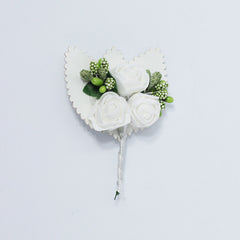 THE WHITE & GREEN BOUTONNIERE