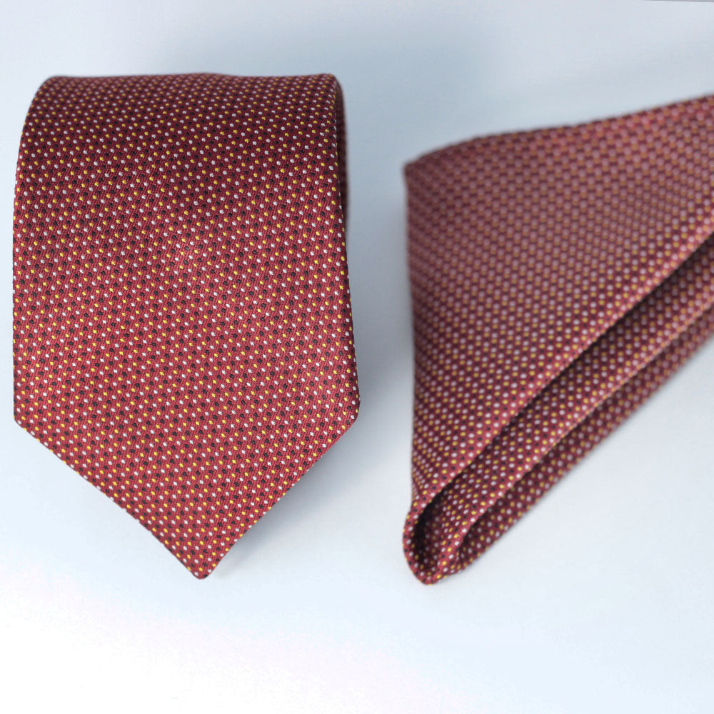 MAROON QUADRUPLE POLKA POCKET SQUARE & TIE SET-01