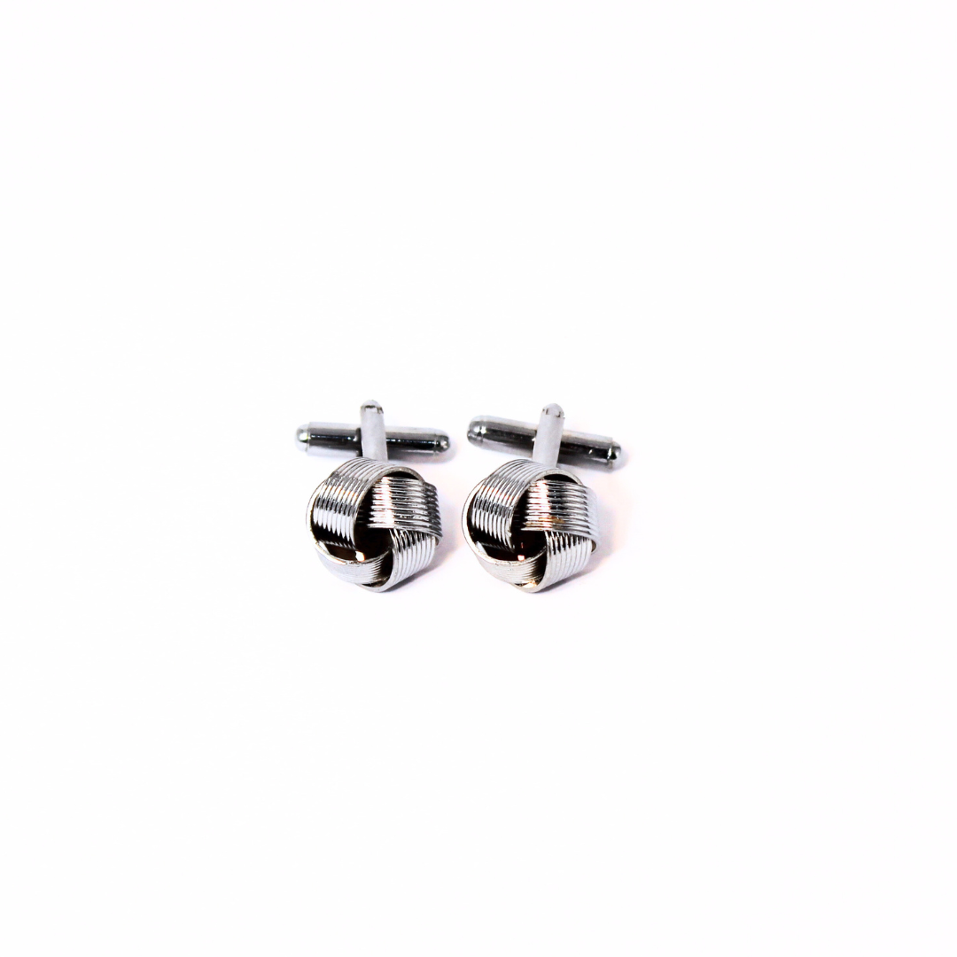METALLIC SILVER REGAL KNOT CUFFLINKS
