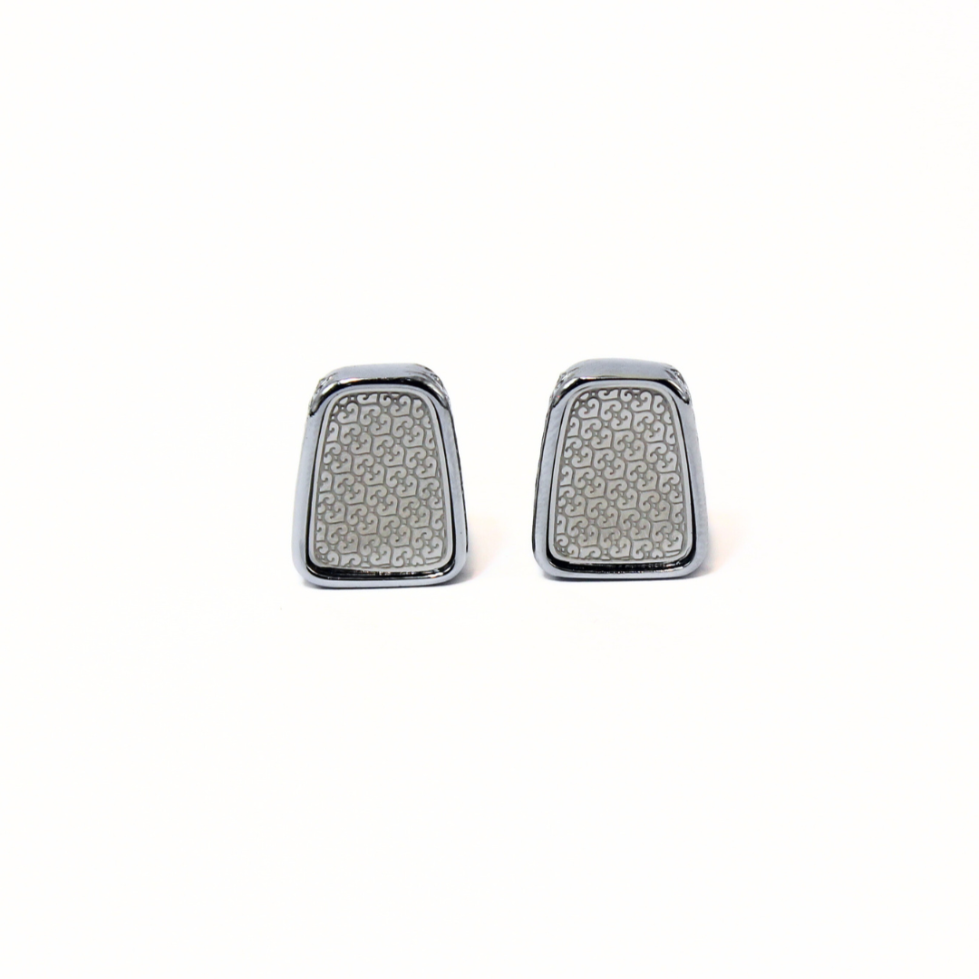 REGAL CURVE CUFFLINKS
