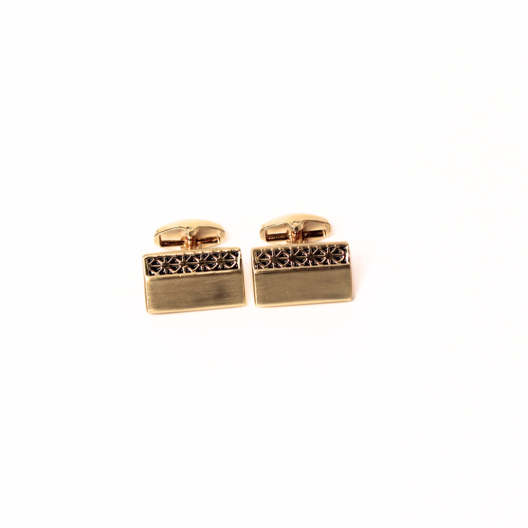 STEEL CREST GOLDEN CUFFLINKS