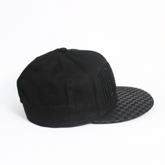 NY SHADOW CHECK SNAPBACK CAP