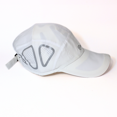 WHITE AERO-TRI PARACHUTE CAP