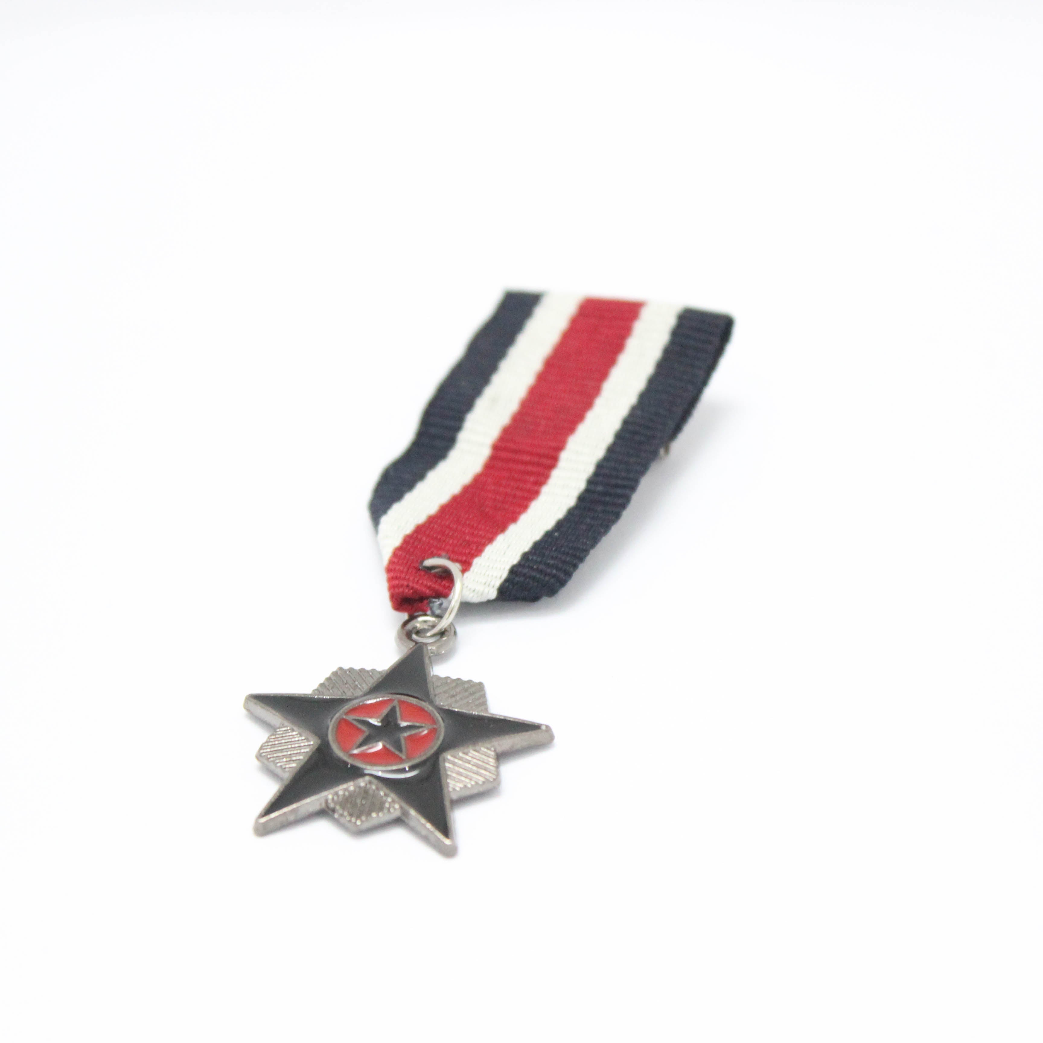 Striped Star of Honour Pin