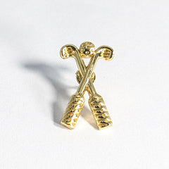 GOLFER'S GOLD BROOCH