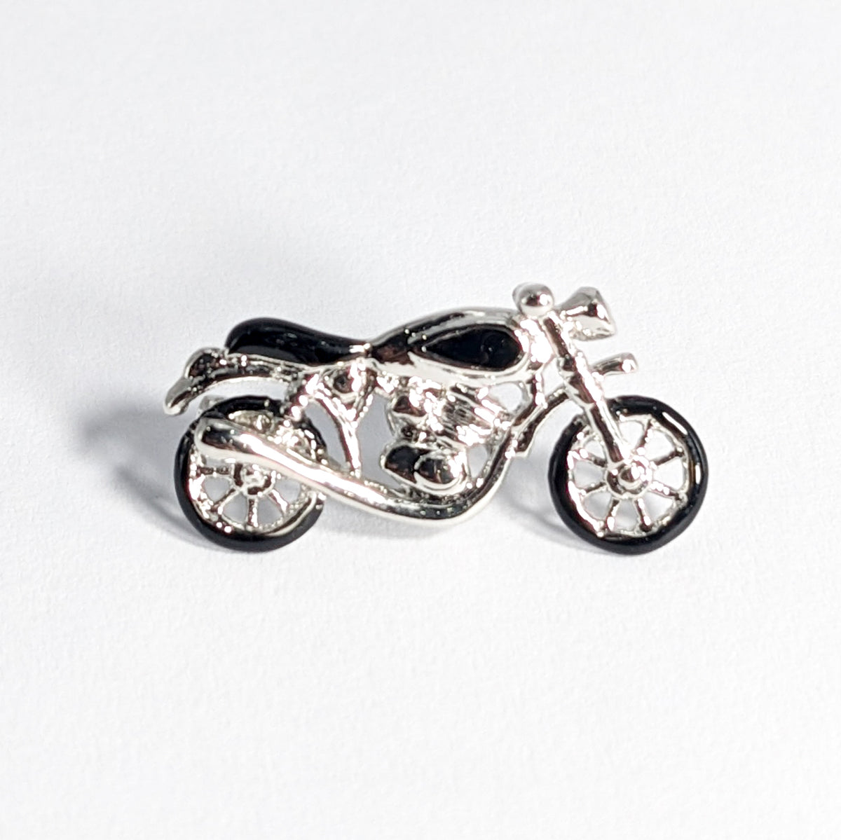 THE ROAD EXPOLORER'S BROOCH