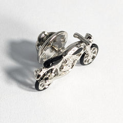 THE ROAD EXPOLORER'S BROOCH