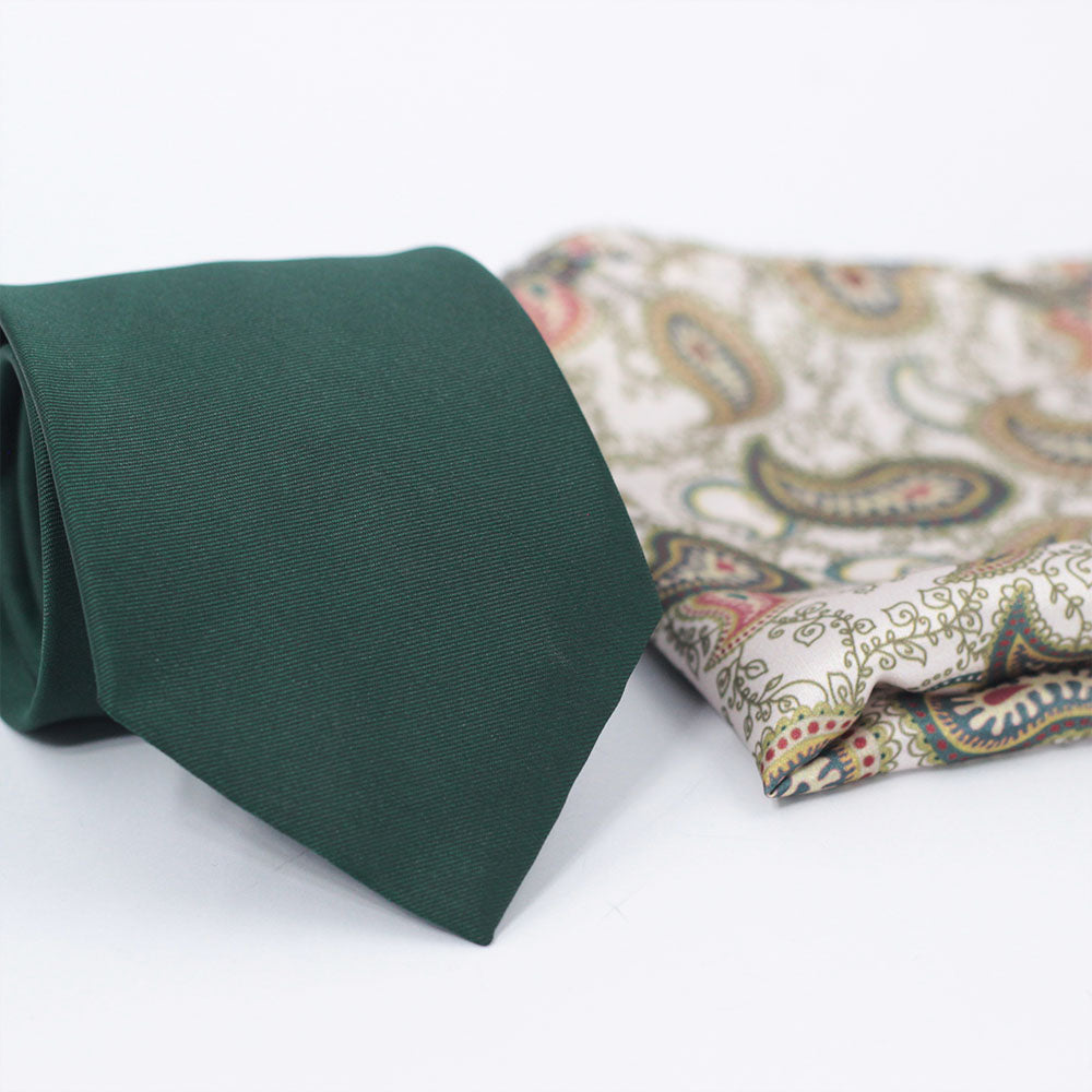 THE BOTTLE GREEN SOLID TIE SET