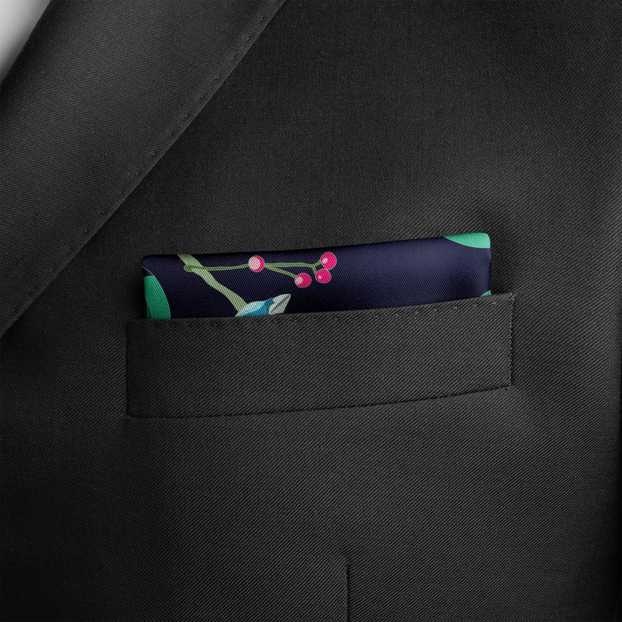 W21- BLUE FINCH SILK POCKET SQUARE
