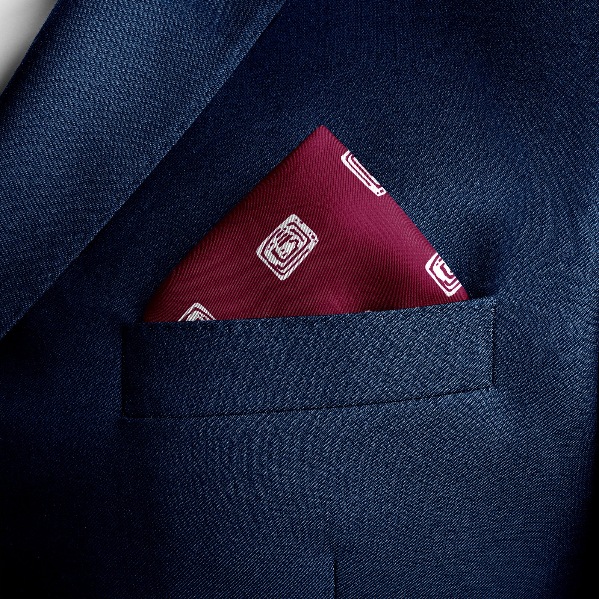 MAROON DIAMOND SILK POCKET SQUARE