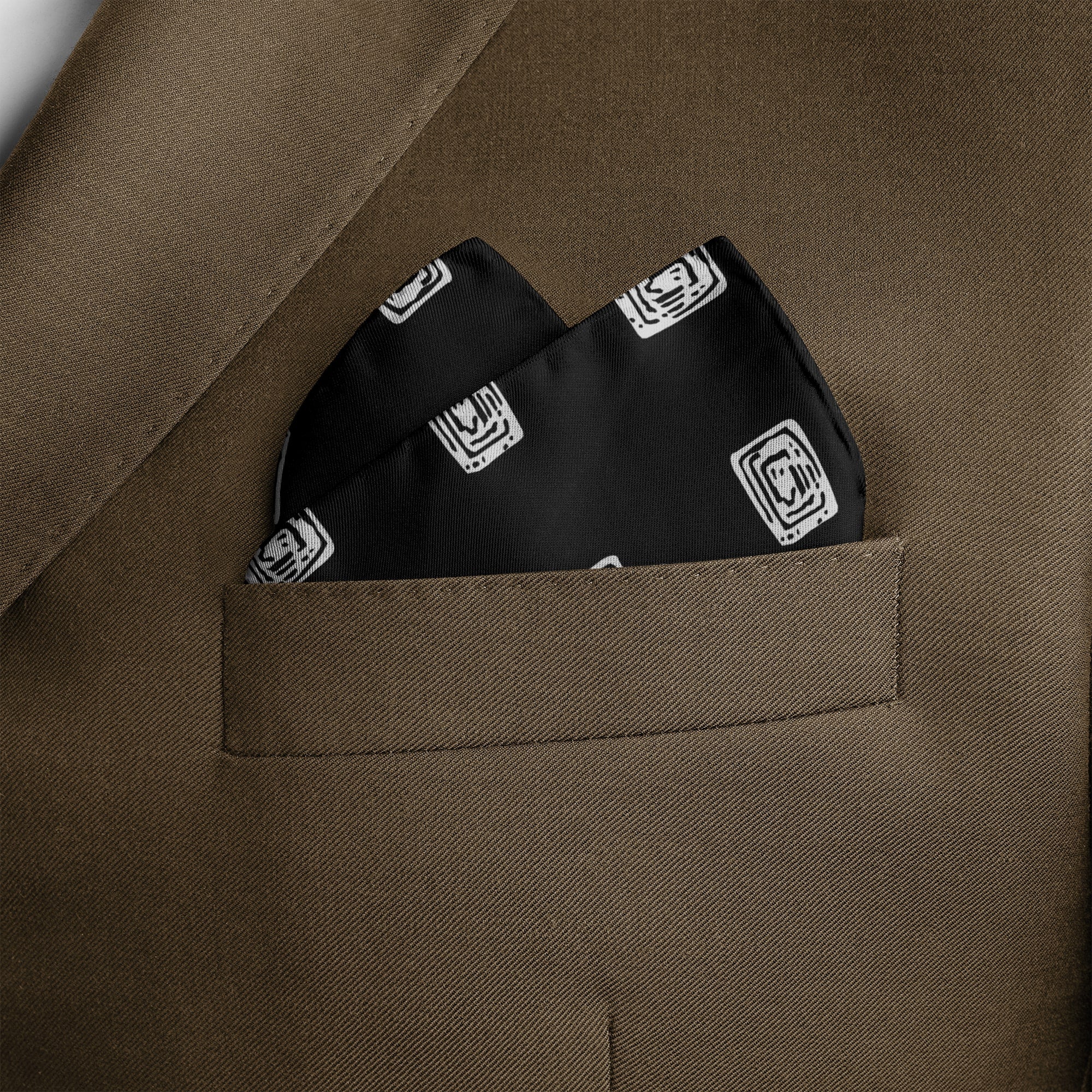 Black Diamond Silk Pocket Square5