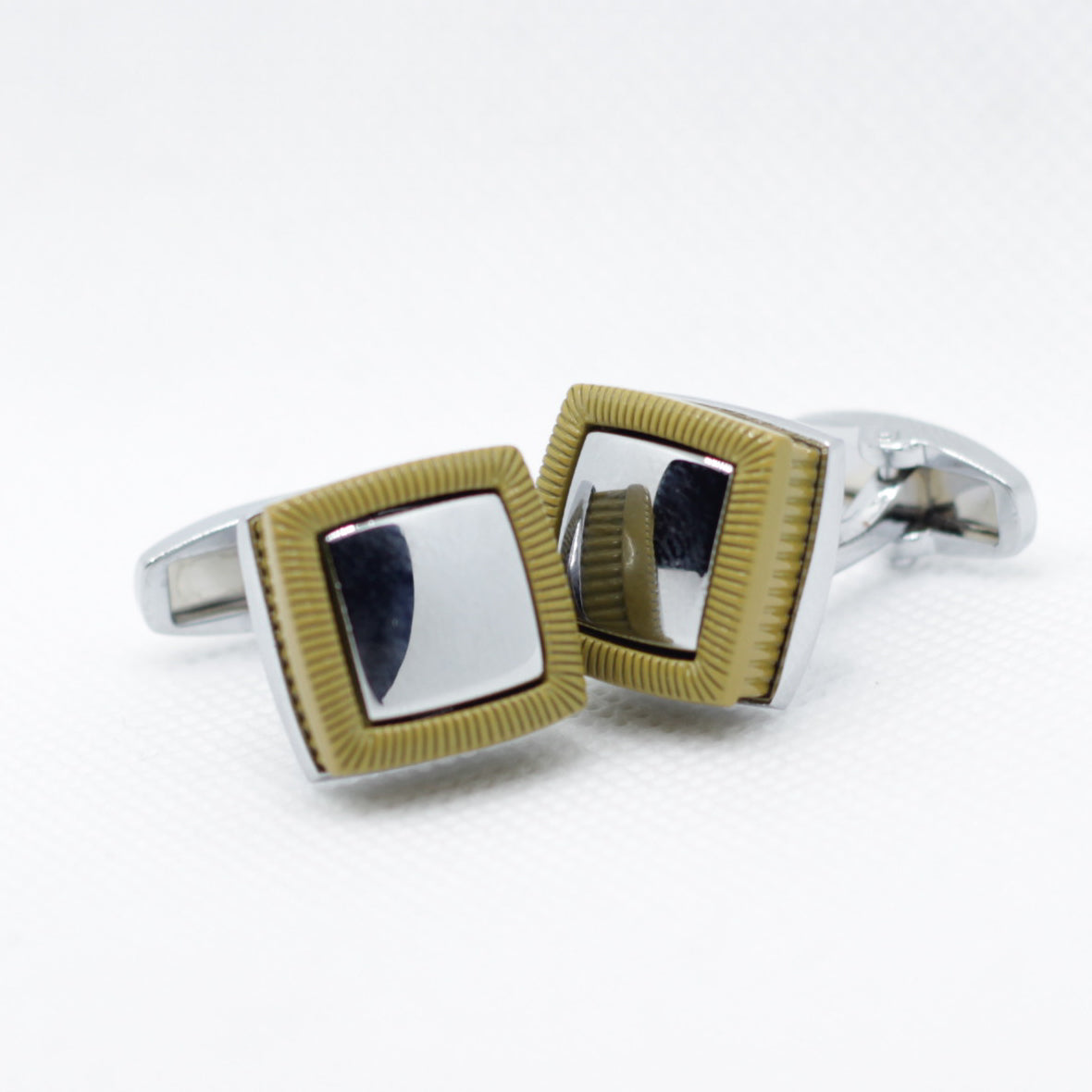 THE STRIPED CARAMEL CUFFLINKS