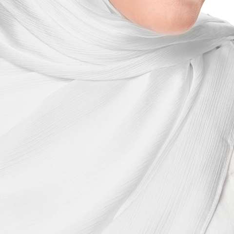 SNOW WHITE CRINKLE SILK SCARF