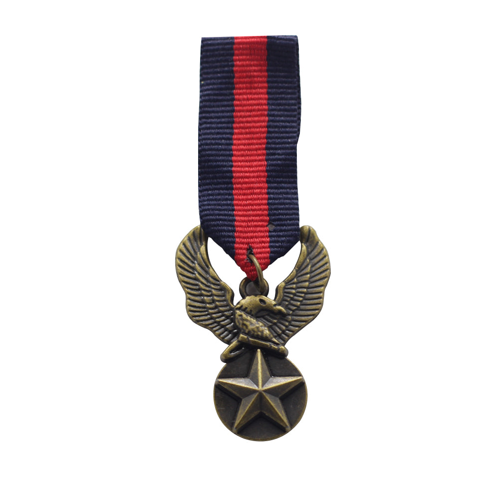 THE MILITARY MEDAL BROOCH