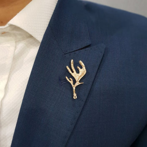 Gold Metal Horns Lapel Pin